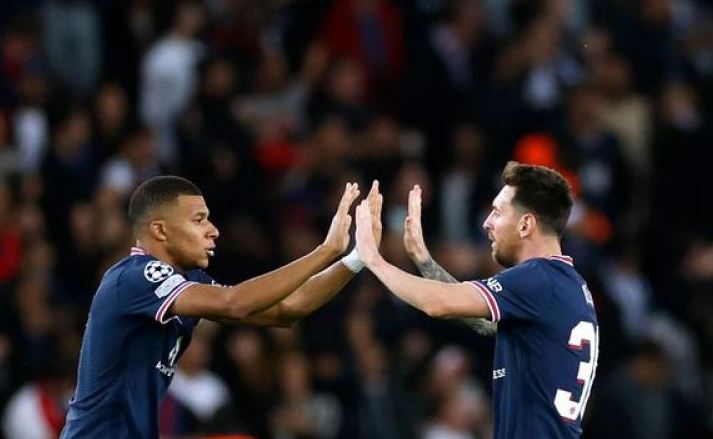 Leo Messi And Kylian Mbappe