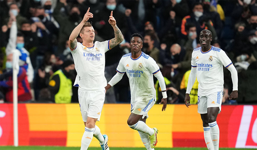 ESP: Real Madrid-Inter Milan. UEFA Champions League Toni Kroos of Real Madrid celebrates his goal with his teammates dur