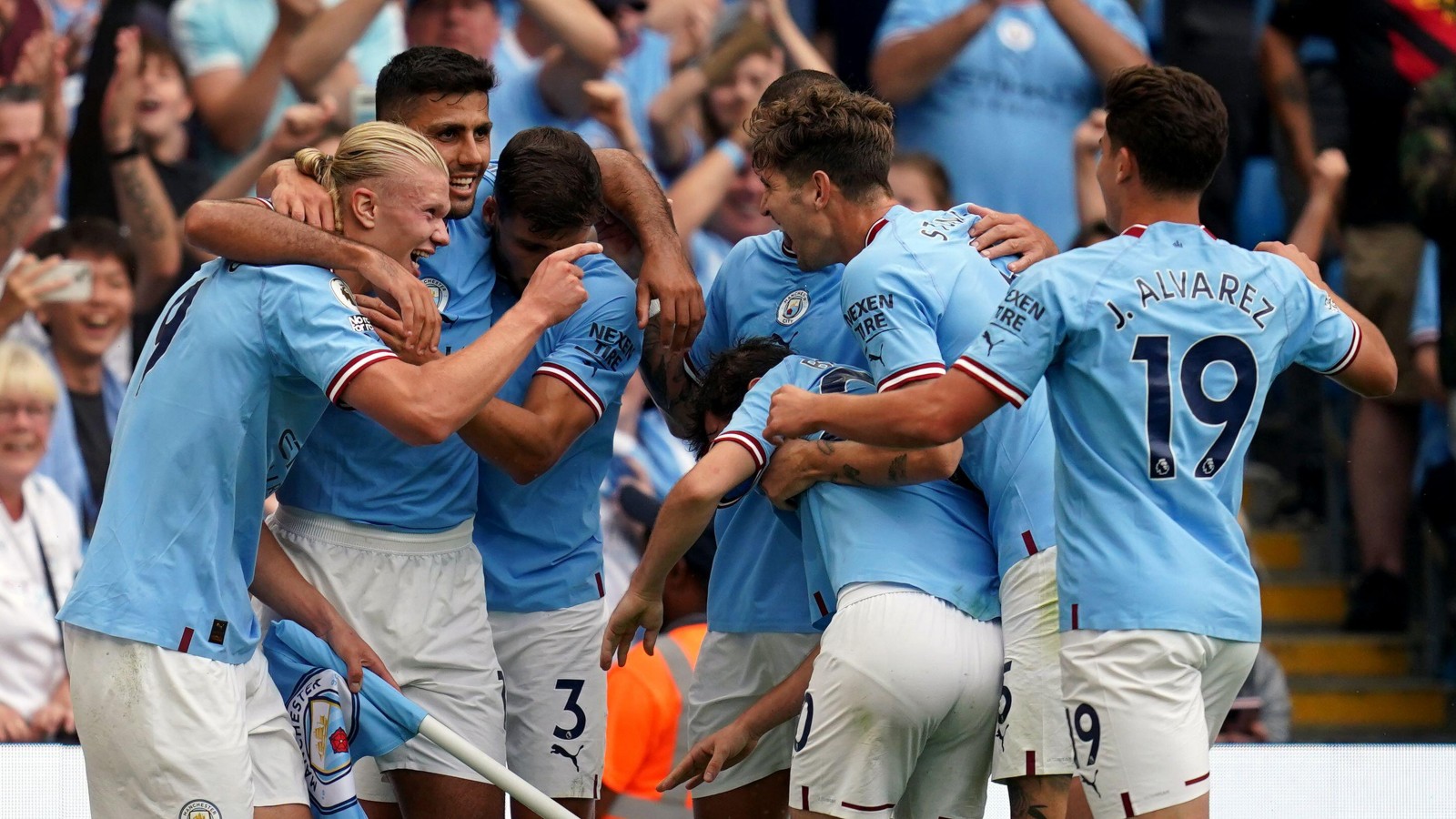 Erling-Haaland-celebrates-scoring-for-Manchester-City