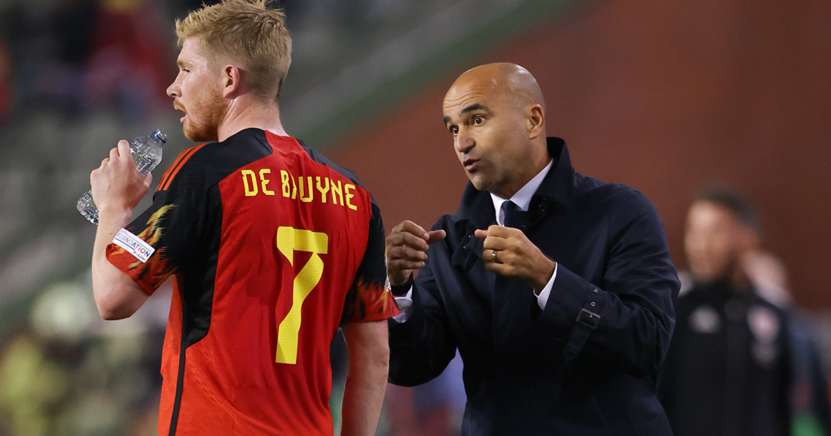 kevin-de-bruyne-and-roberto-martinez