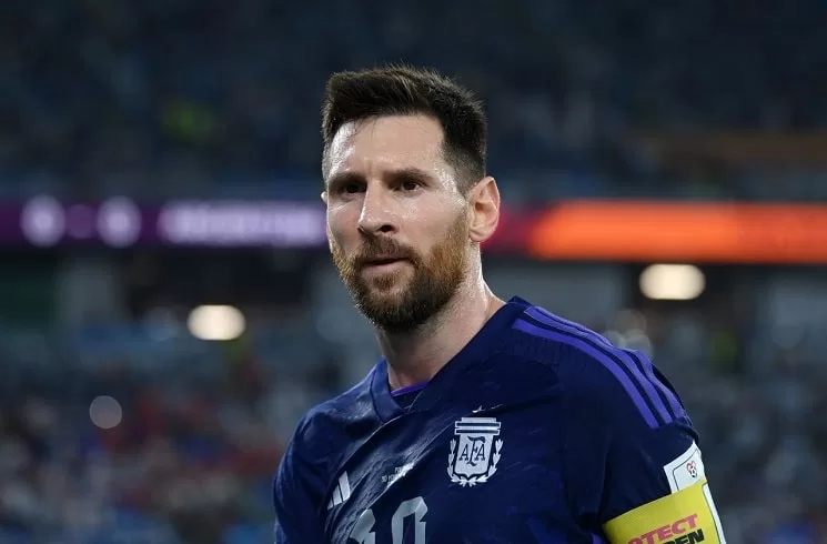 lionel-messi-argentina-national-team-poland-world-cup