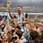 lionel-messi-argentina-national-team-world-cup-trophy-celebrations-1