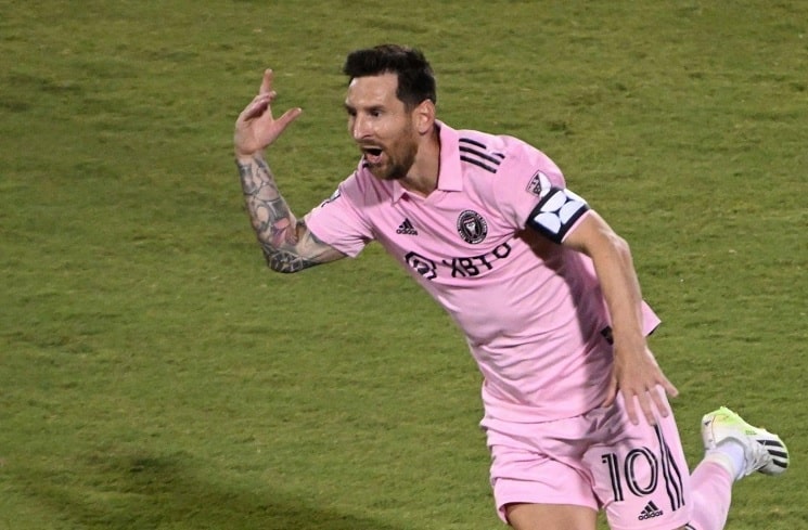 lionel-messi-inter-miami-goal-celebration-fc-dallas