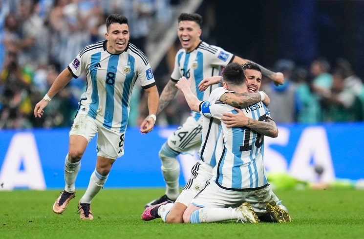 argentina-national-team-world-cup-penalty-celebration