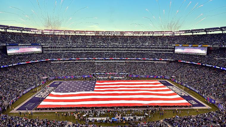 metlife-stadium-giants-flag